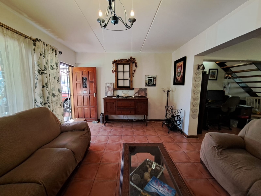 3 Bedroom Property for Sale in Waterval East North West
